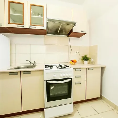 Apartman Studio Central *